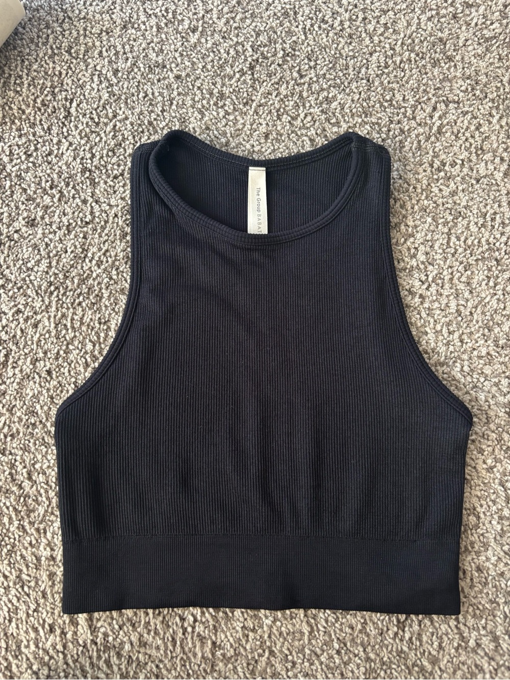 Babaton Silhouette Seamless Cropped Tank by Aritzia Black XS